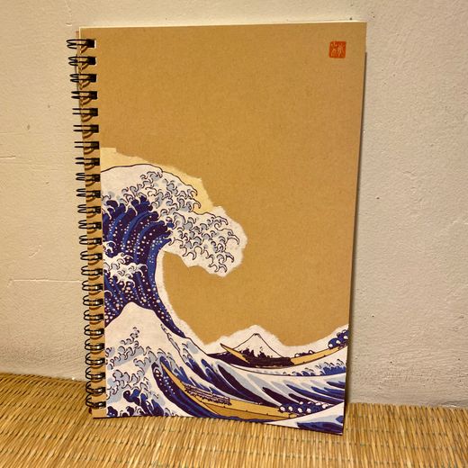 Cuaderno de collage de kirie – Ola