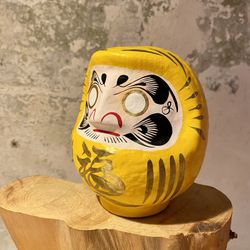 Daruma Takasaki Amarillo