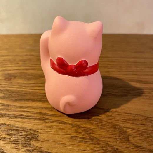 Gato de la suerte japonés Rosa ( Suerte de amor)