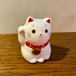 Maneki Neko Blanco ( Buena suerte y fortuna)