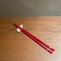 Palillos Conejo la luna rojo