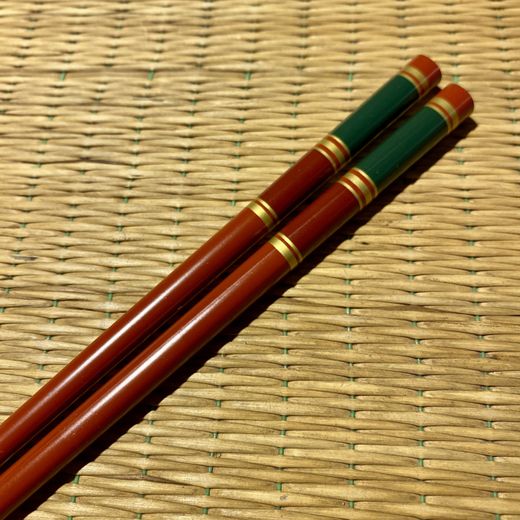 Palillos Komae