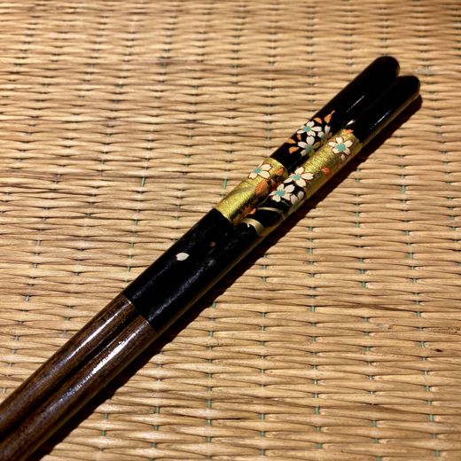 Palillos Oro sakura
